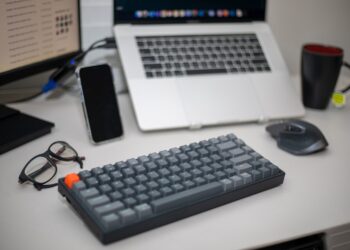 Integrating remote work solutions: a practical guide for growing businesses